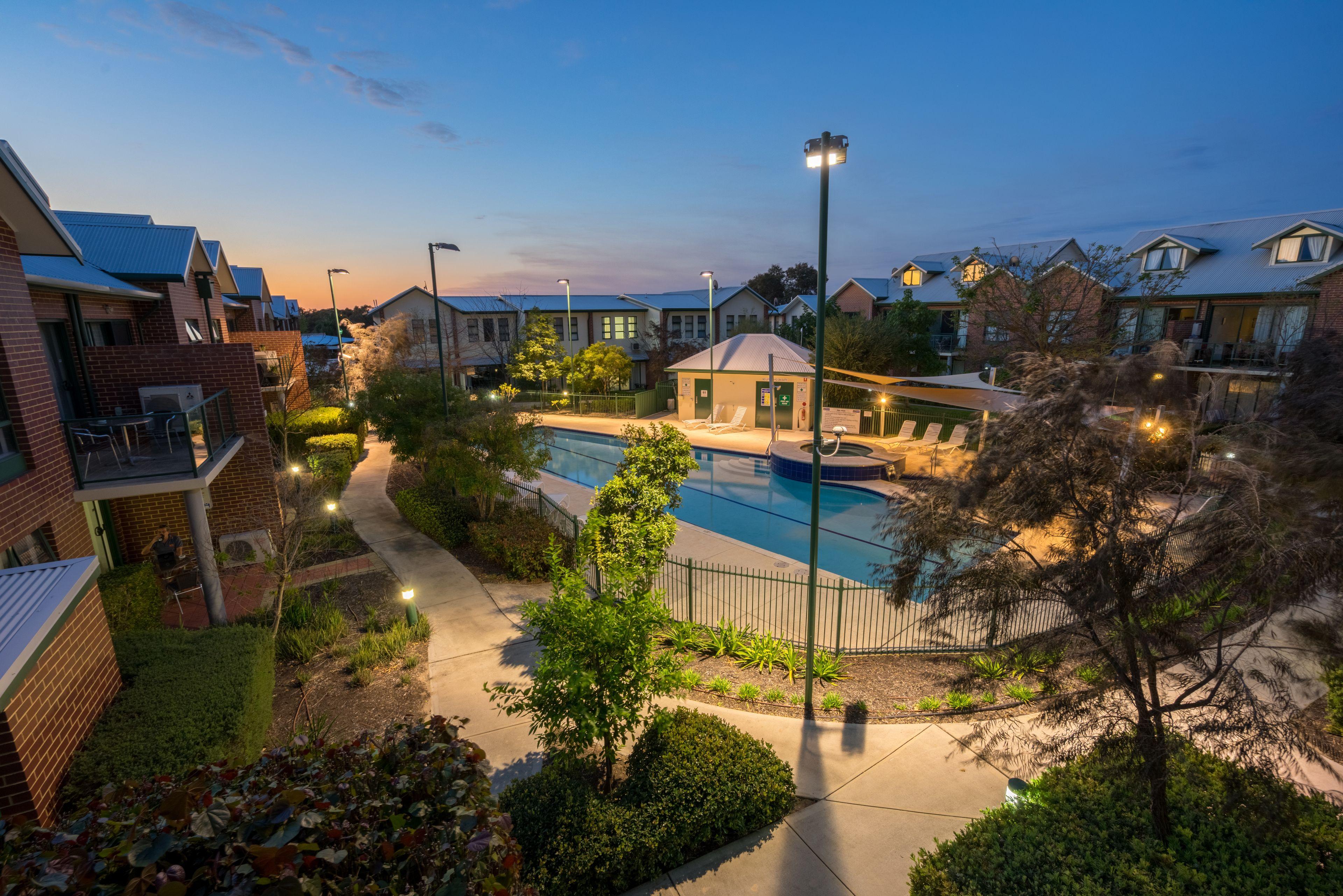 Perth Ascot Central Apartment Hotel Official — Photos 1